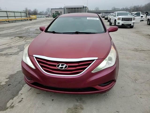 2012 Hyundai Sonata - Image 13