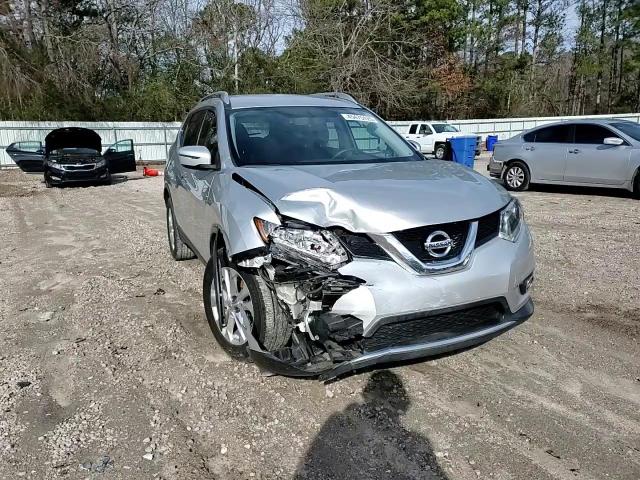2016 Nissan Rogue - Image 11