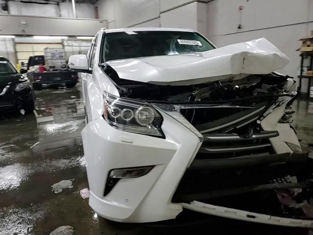 2014 Lexus GX - Image 14
