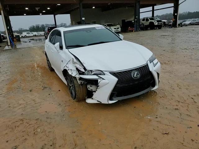 2018 Lexus GS - Image 10