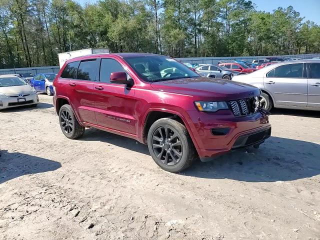 2018 Jeep Grand Cherokee - Image 12