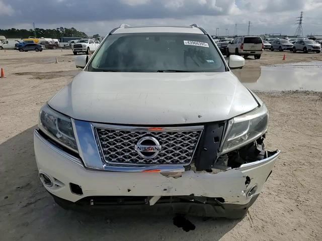 2015 Nissan Pathfinder - Image 12