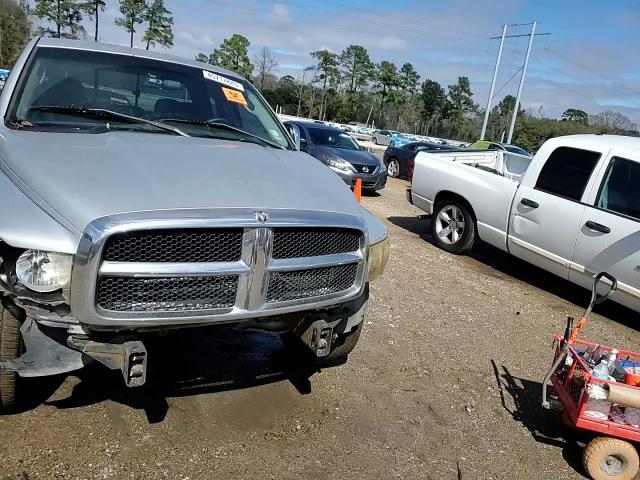 2004 Dodge RAM - Image 11