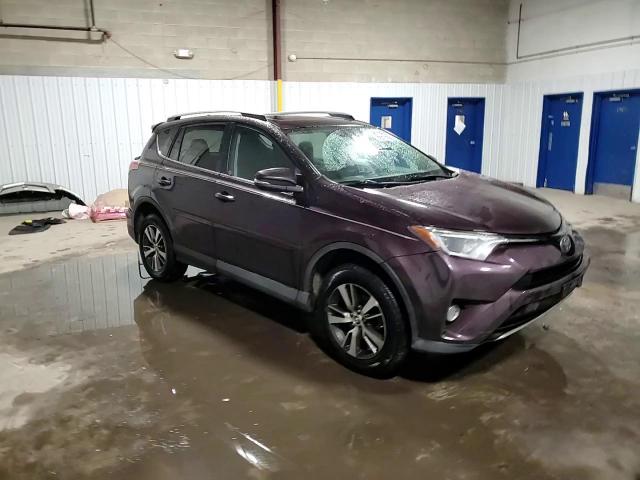 2017 Toyota RAV 4 - Image 14