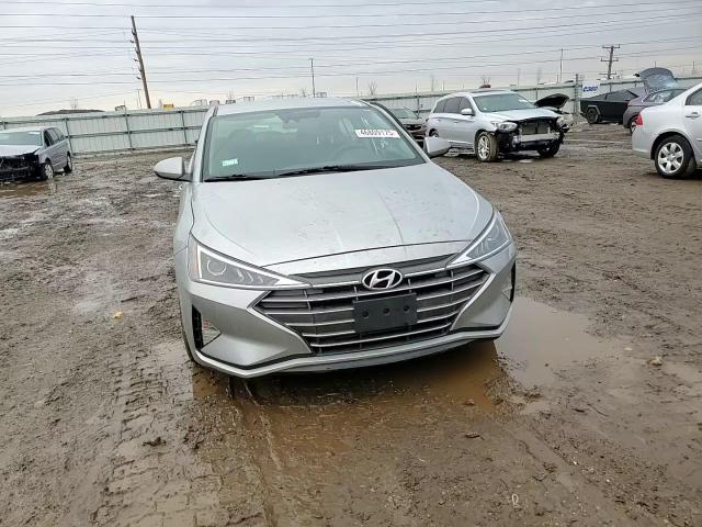 2020 Hyundai Elantra - Image 11