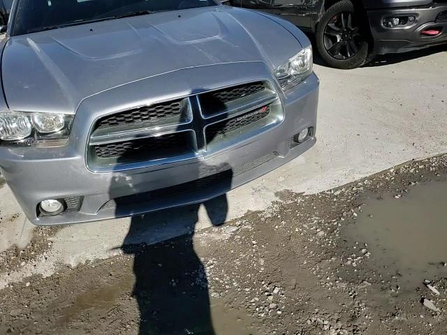 2014 Dodge Charger - Image 13