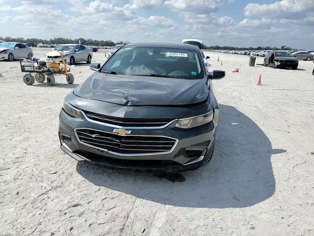2017 Chevrolet Malibu - Image 11
