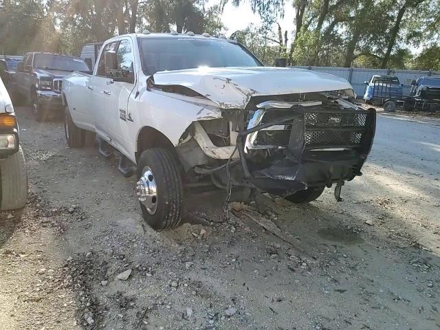 2014 RAM 3500 - Image 14