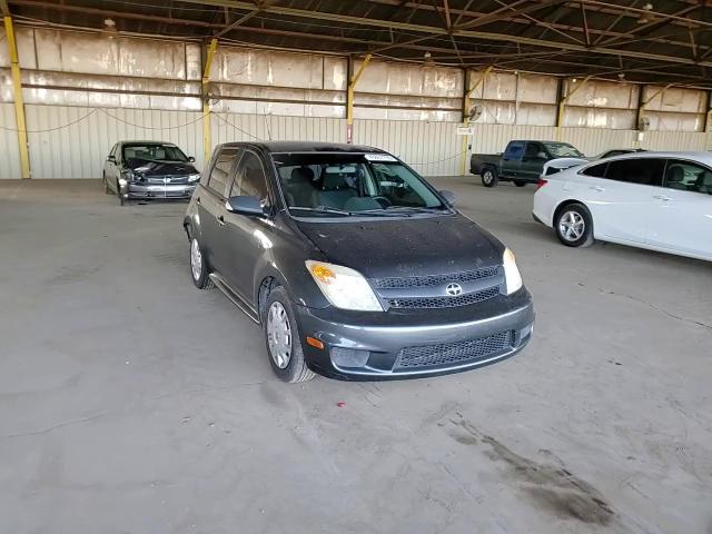 2006 Toyota xA - Image 10