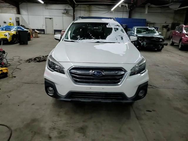 2019 Subaru Outback - Image 10