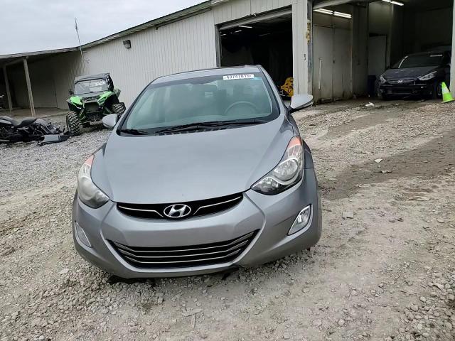 2012 Hyundai Elantra - Image 13
