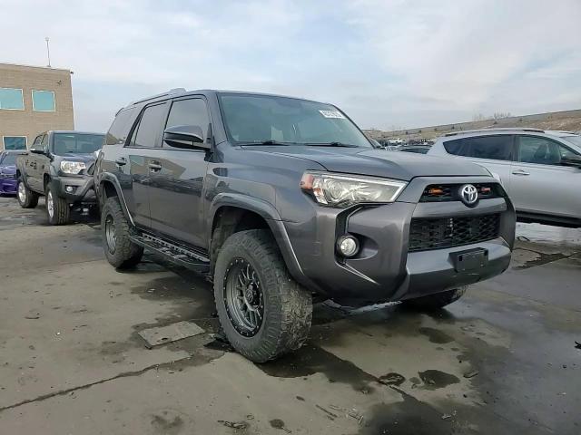 2017 Toyota 4Runner - Image 14