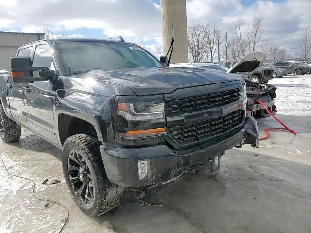 2017 Chevrolet Silverado - Image 13