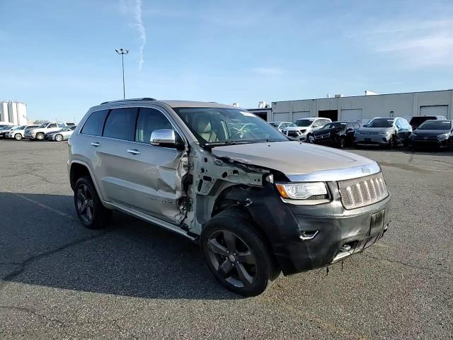 2015 Jeep Grand Cherokee - Image 11