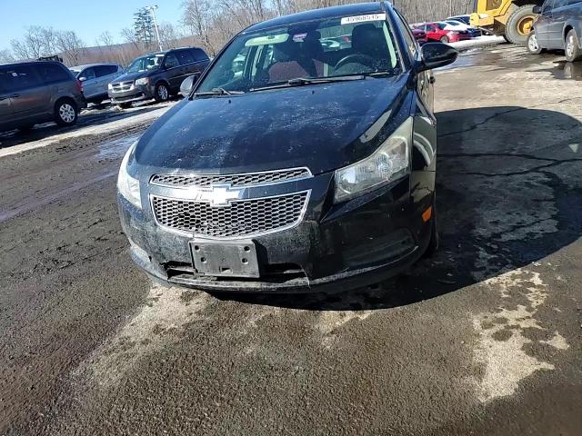 2012 Chevrolet Cruze - Image 10