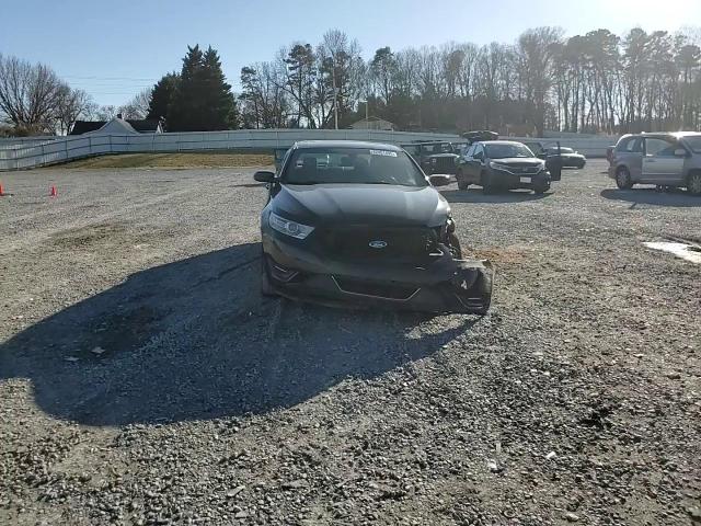 2015 Ford Taurus - Image 11