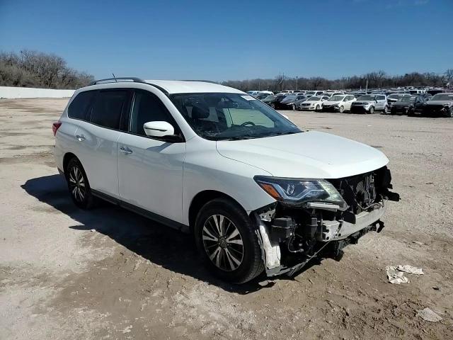 2018 Nissan Pathfinder - Image 11