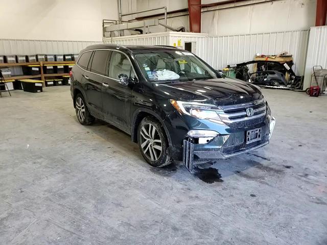 2017 Honda Pilot - Image 12