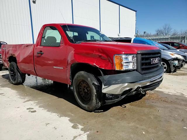 2013 GMC Sierra - Image 13