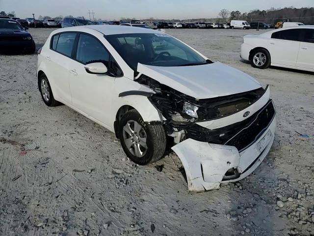 2017 Kia Forte - Image 11