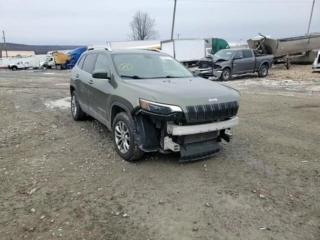 2019 Jeep Grand Cherokee - Image 12