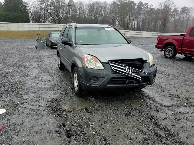 2006 Honda CR-V - Image 11
