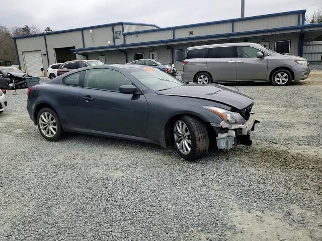 2011 Infiniti G - Image 11