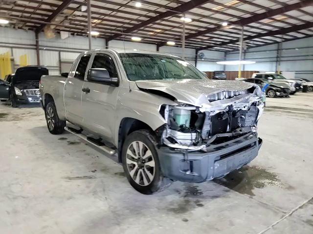 2015 Toyota Tundra - Image 11