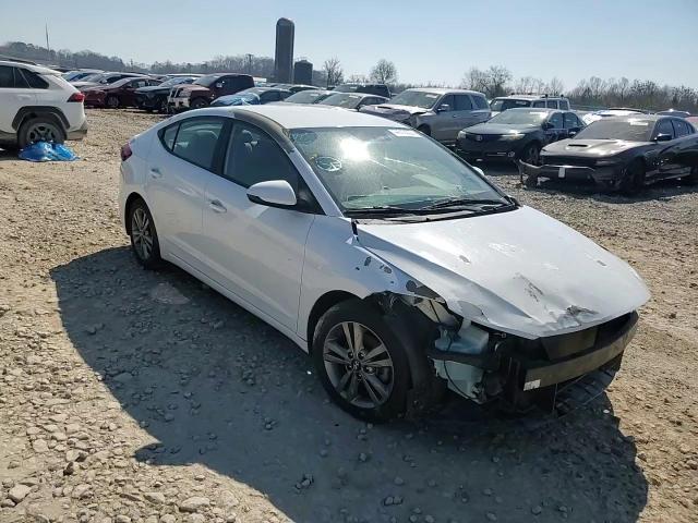 2017 Hyundai Elantra - Image 11