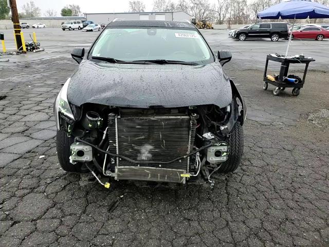 2017 Cadillac XT5 - Image 12