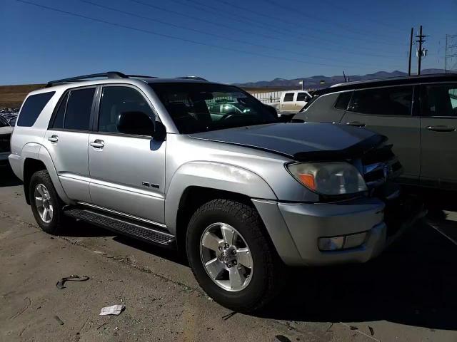 2005 Toyota 4Runner - Image 12