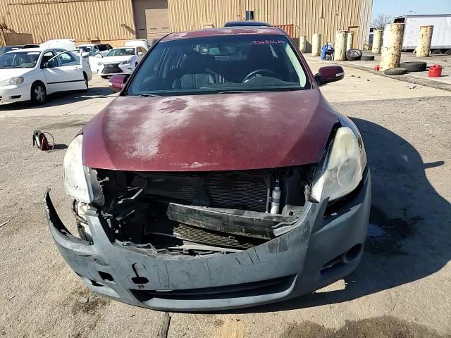 2010 Nissan Altima - Image 11