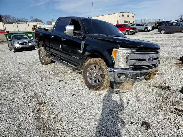 2017 Ford F250 - Image 10