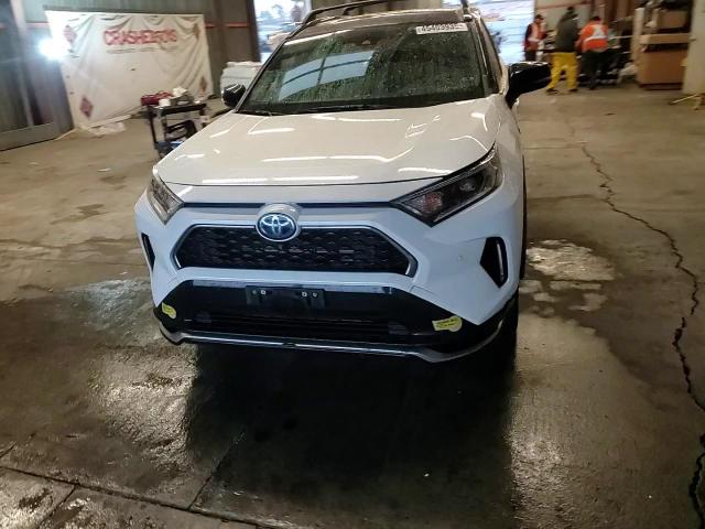 2021 Toyota RAV 4 - Image 12