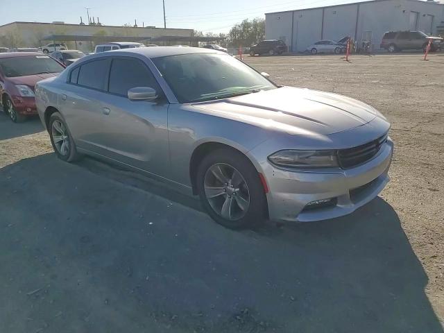 2016 Dodge Charger - Image 11
