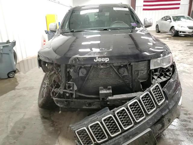 2018 Jeep Grand Cherokee - Image 11