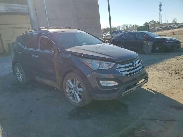 2013 Hyundai Santa Fe - Image 11