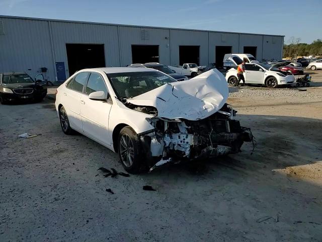 2016 Toyota Camry - Image 10