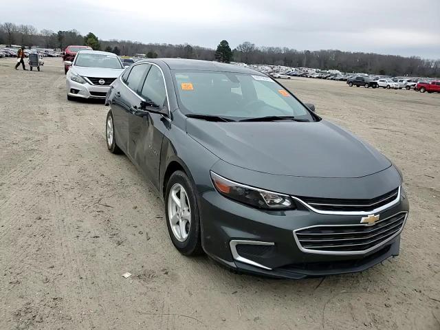 2017 Chevrolet Malibu - Image 11