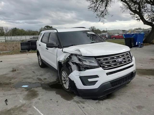 2016 Ford Explorer - Image 12