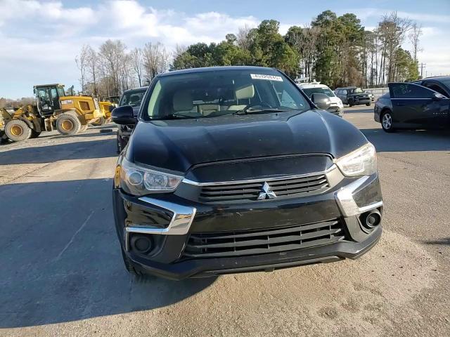 2017 Mitsubishi Outlander - Image 11