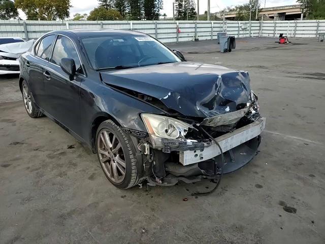 2008 Lexus IS - Image 11