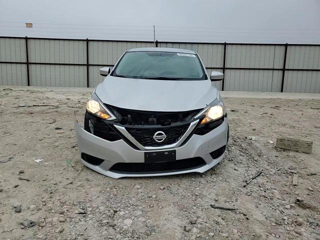 2017 Nissan Sentra - Image 10