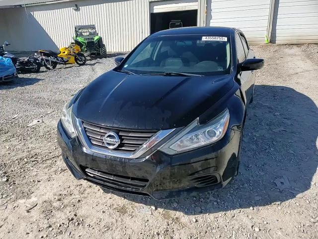 2016 Nissan Altima - Image 13