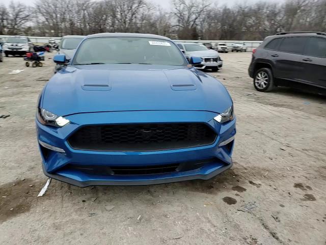 2020 Ford Mustang - Image 10