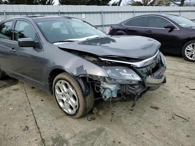 2011 Ford Fusion - Image 10