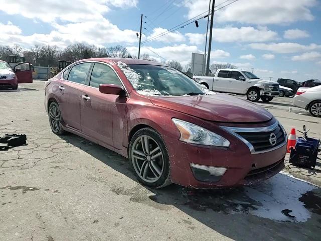 2014 Nissan Altima - Image 11