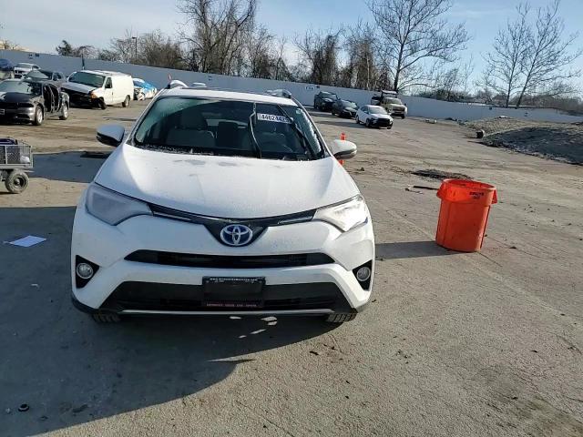 2016 Toyota RAV 4 - Image 12