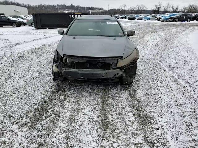 2011 Honda Accord - Image 11