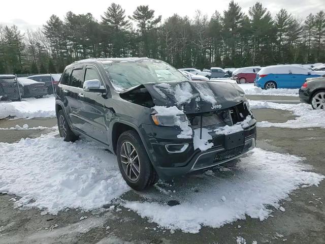 2018 Jeep Grand Cherokee - Image 12